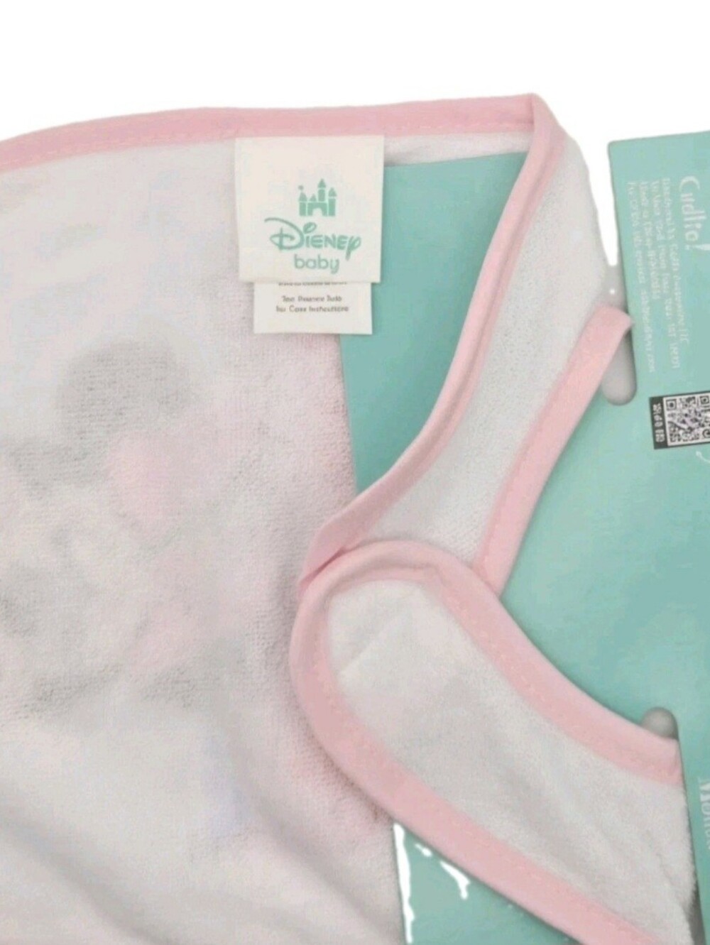 Disney Baby Minnie Mouse Baby Bibs 3-Pack - Picture 6 of 6